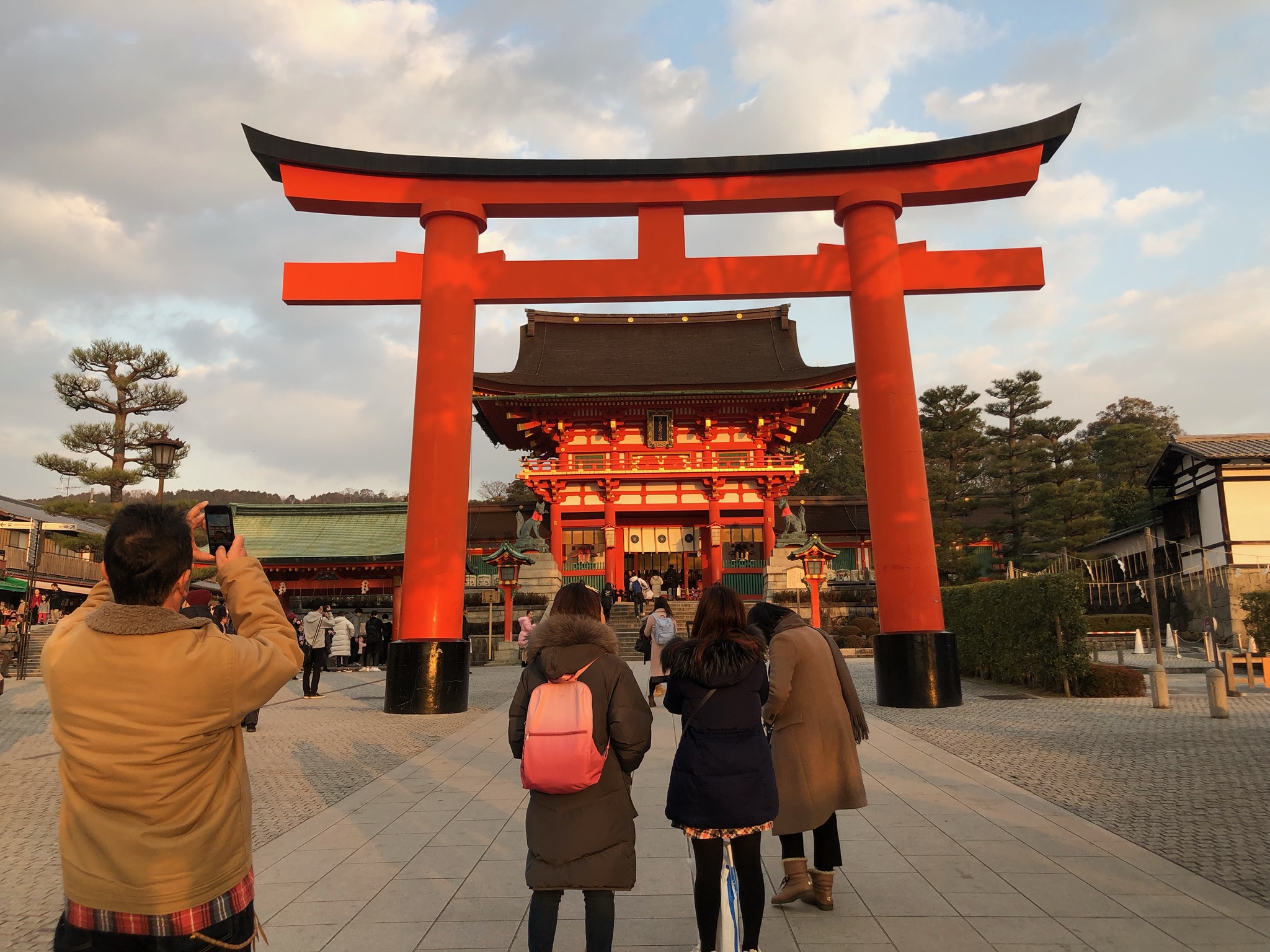 山口サービス日記　明けましておめでとうございます。